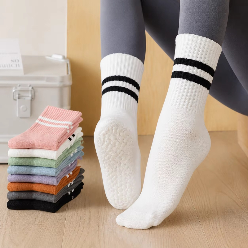 1/2 زوج من الجوارب الرياضية غي - مراجعة Home Gym Floor وسعره